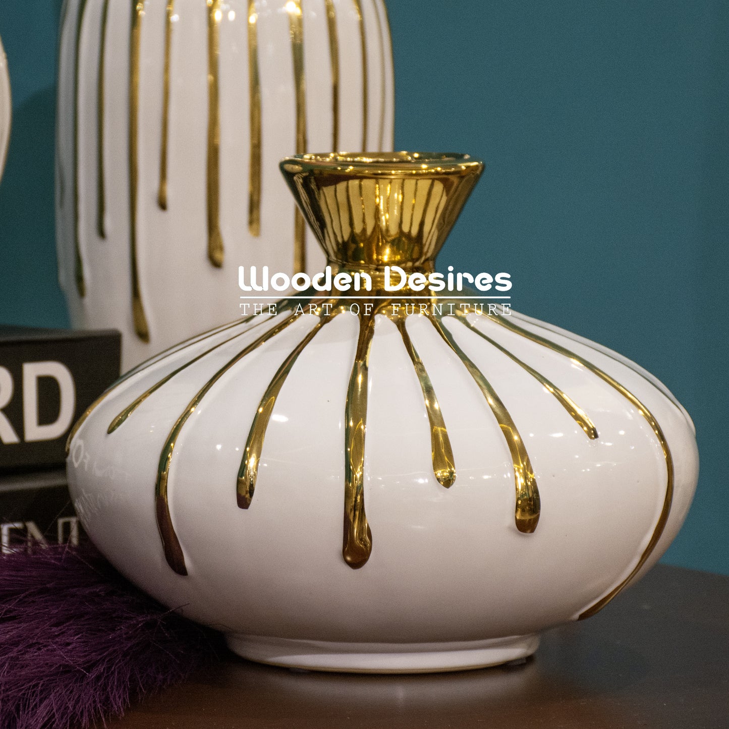 Three-Piece Gold Ceramic Vase Set for Home Decor