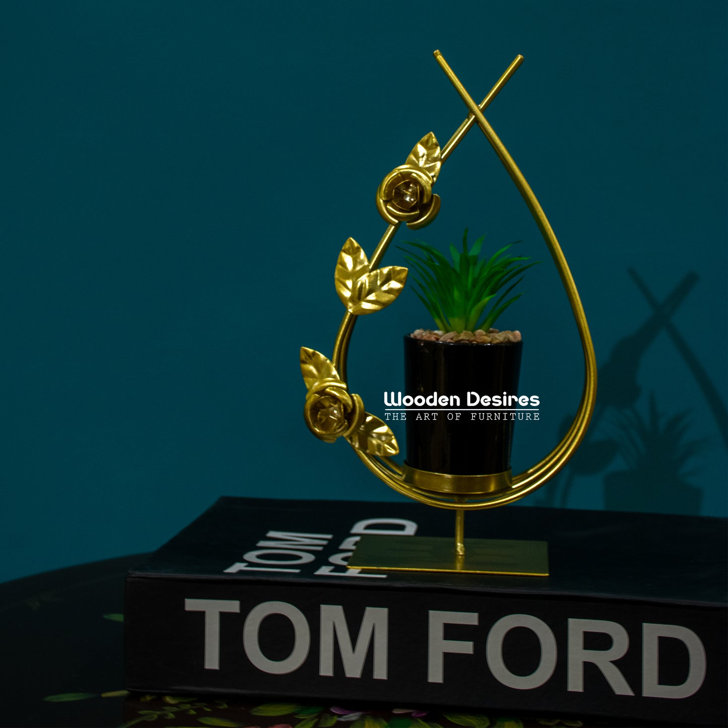 Golden Rose Planter