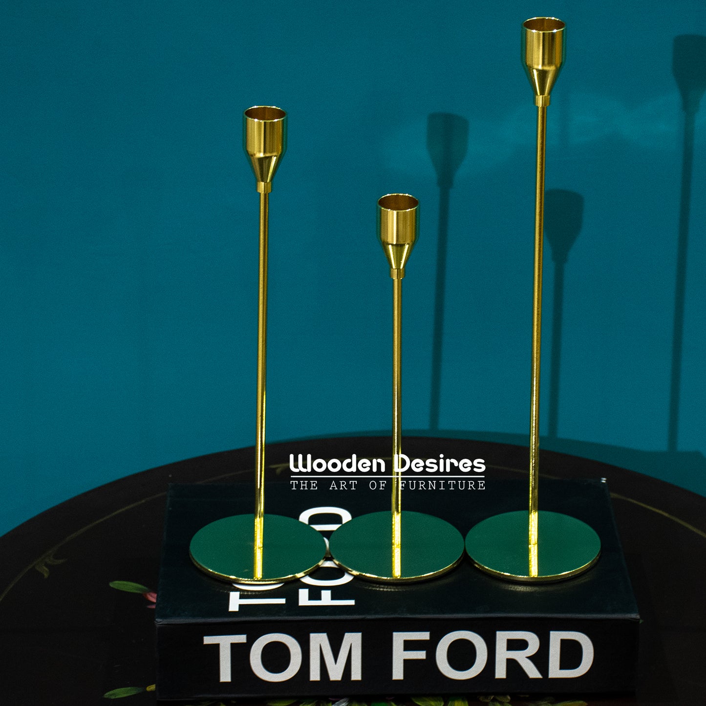 Modern Metal Candle Holder Set