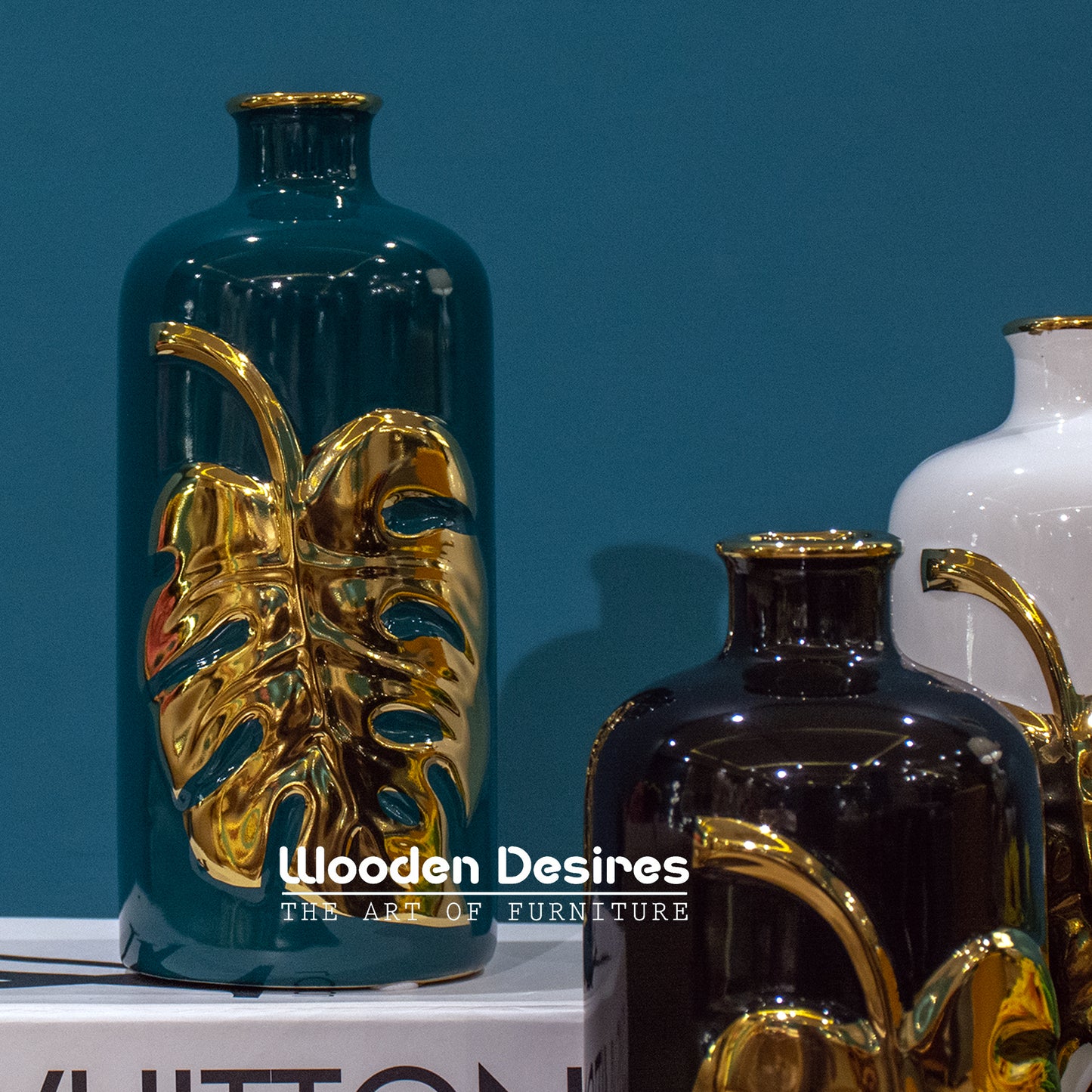 Decorative Gold Leaf Ceramic Vase